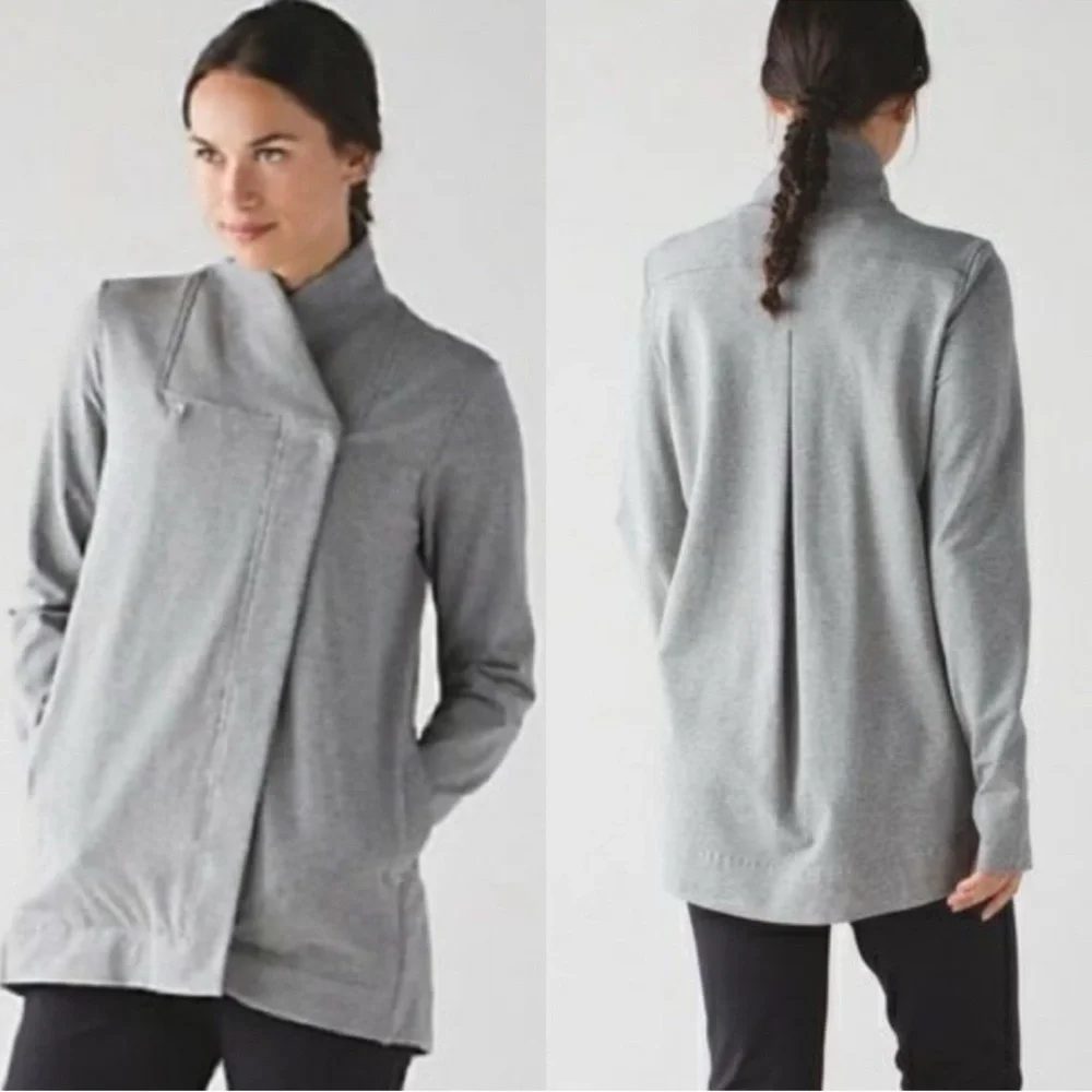 LULULEMON gray Belle 2-Snap wrap sweatshirt Jacket size 2